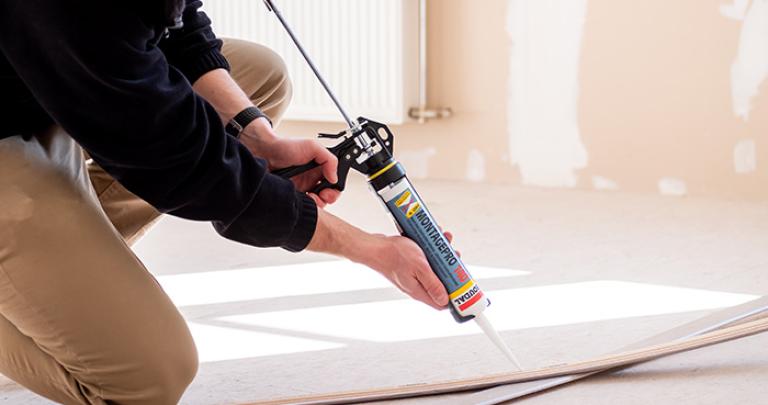 Soudal Soudal toepassing monteren van plinten en decoratie