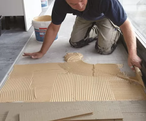 Soudal application poser du parquet